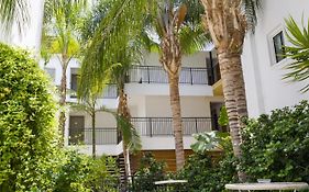 Alecos Hotel Apartments